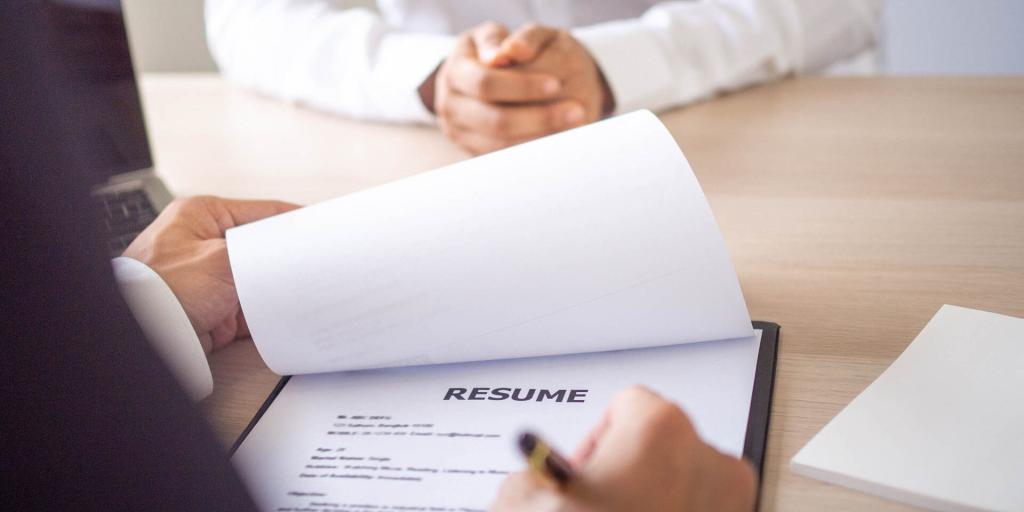 What Are The Key Elements Of A Strong Executive Resume?